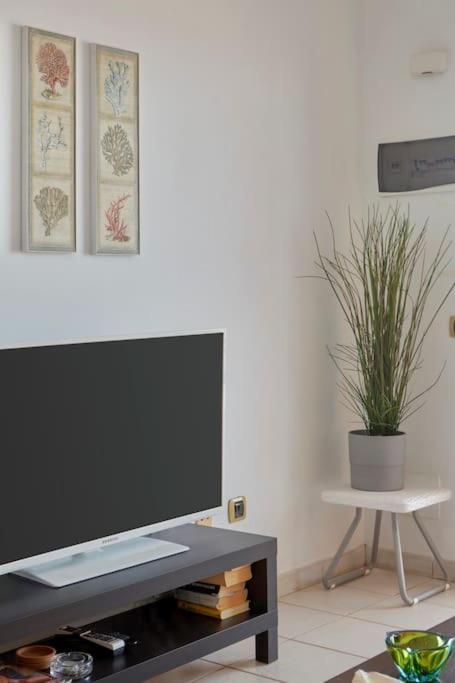Duplex Ilic Sea Views,front Line,10 Min To Marina Apartment *